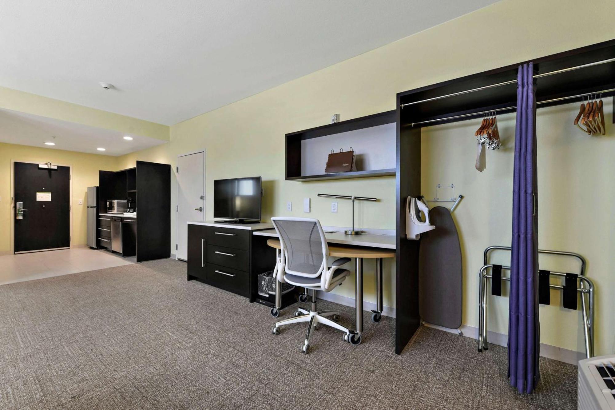 Home2 Suites By Hilton Gulfport I-10 Экстерьер фото