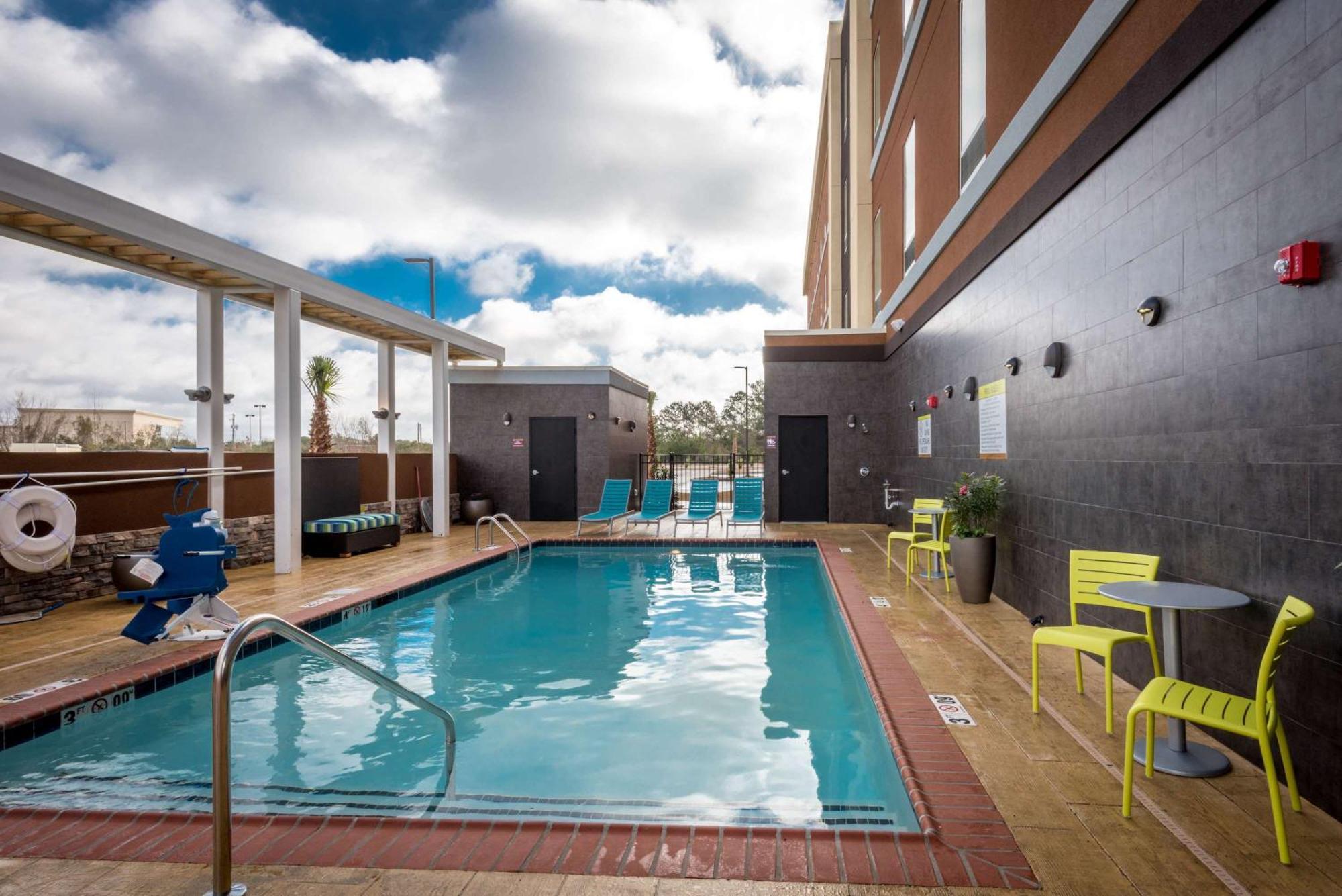 Home2 Suites By Hilton Gulfport I-10 Экстерьер фото