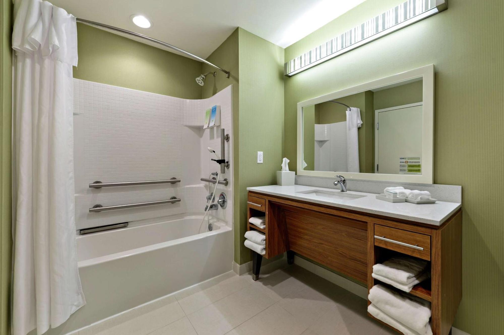 Home2 Suites By Hilton Gulfport I-10 Экстерьер фото