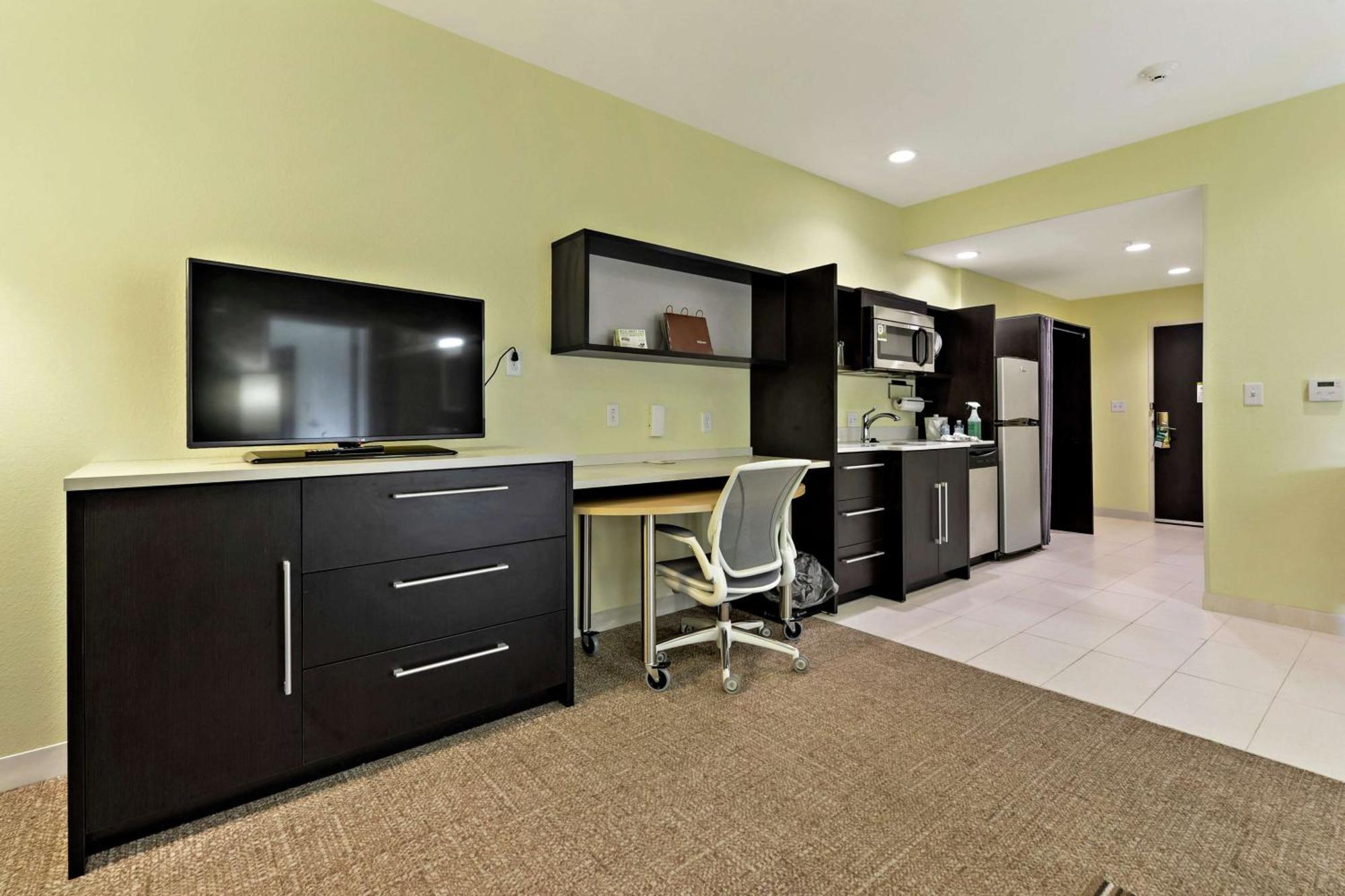 Home2 Suites By Hilton Gulfport I-10 Экстерьер фото